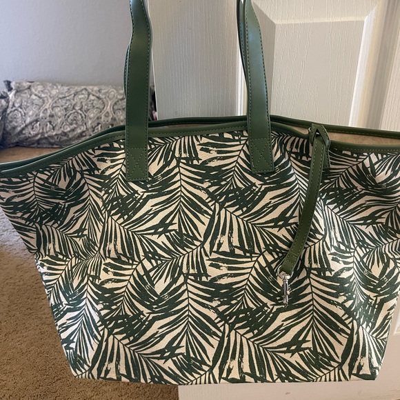 Lulu Dharma Handbags - Lulu Dharma tote bag with mini pouch